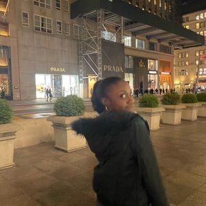 Meet your Posher, Jheanelle